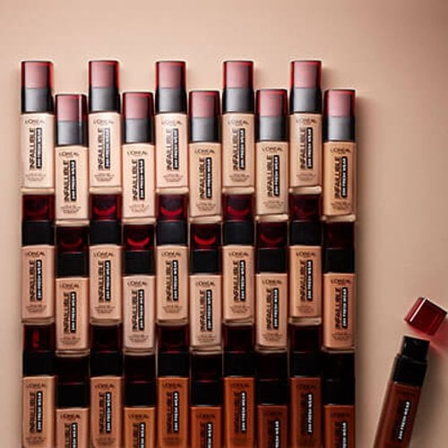 Imagen y detalle del producto de la base de maquillaje Infallible 24h Freshwear
